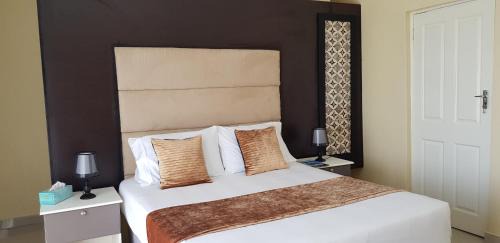 Blantyre Apartamento | InstaHomes by Tru - Hillside Suite