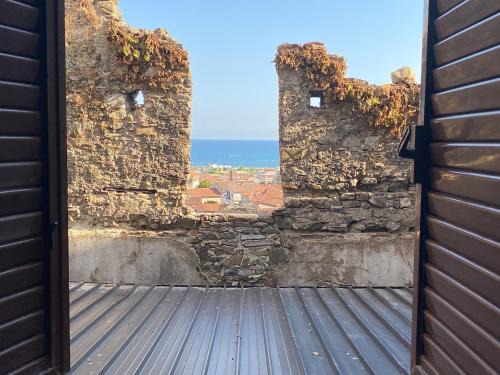 Policastro Bussentino Apartamento | Intera casa in centro storico a 800mt dal mare