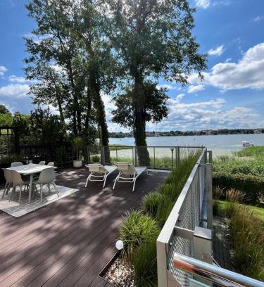 Ostroda Apartamento | InTheMiddlePerfectView