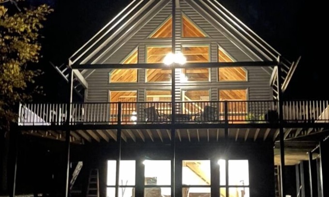 Treasure Lake Chalet De Esquí | Into The Woods: Basse Terre Retreat
