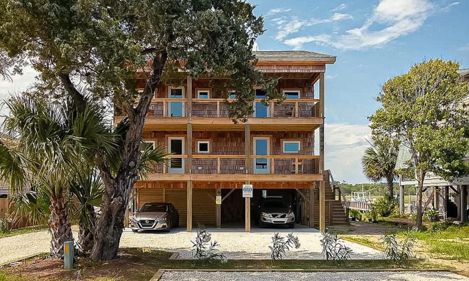 Holden Beach Casa | Intracoastal Indulgence