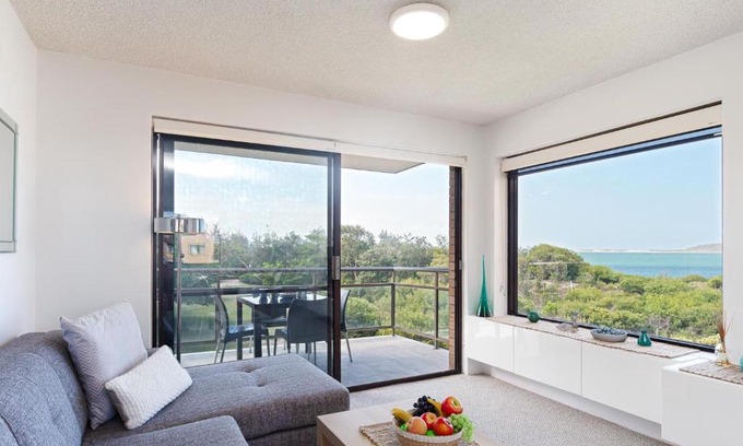 Nelson Bay Apartamento | Intrepid 10 water views over Shoal Bay Beach