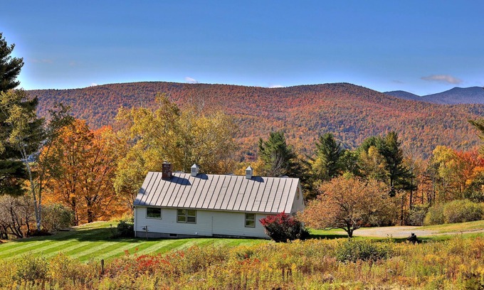 Bridgewater Corners Casa | Intrepid Angel Farm Cottage In Bridgewater Corners 2 Bedroom Home