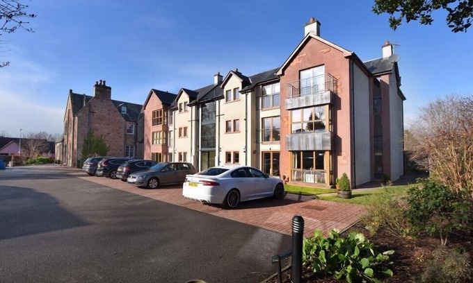 Inverness City Centre Cabaña | INVERNESS CITY APARTMENT, family friendly in Inverness