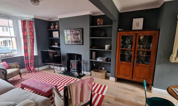 Stamford Casa | Inviting 2-bed Character House Stamford