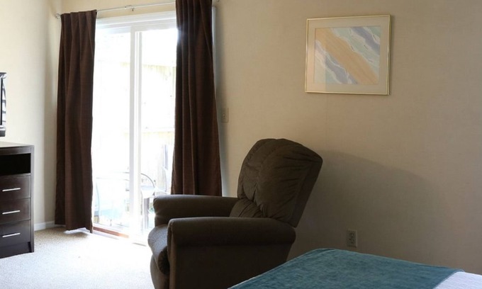 Cheat Lake Casa | Inviting 2BR Townhouse in Lakeview Golf Resort