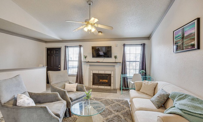 Vickery Meadow Condominio | Inviting Dallas Condo < 2 Mi to NorthPark!