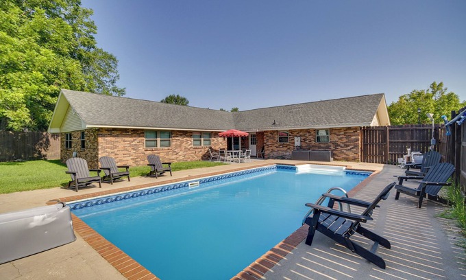 Gulfport Casa | Inviting Gulfport Home w/ Private Pool & Yard