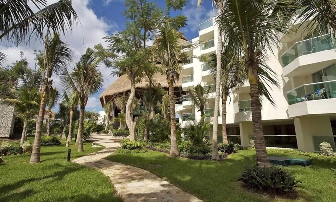 Cozumel Hotel | Inviting Studio with Fabulous Garden at Cozumel