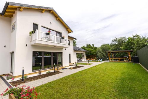 Turda Casa | IoanaGuestHouse