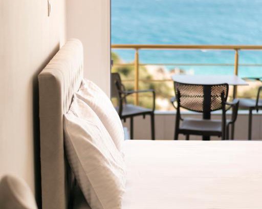 Himare Hotel | Ionio Rooms