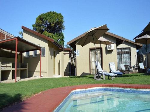 Montclair Casa | Iqhayiya Guest House