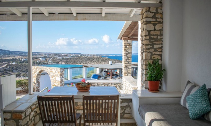 Nea Cryssi Akti Villa | Irenes View Apartments Villa 5 - 5 personas con piscina y vista al mar en Agia Irini