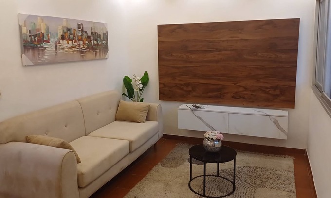 Douala Apartamento | Irina Blessed Homes : 1-bedroom apartment in Douala Bonanjo with WiFi, AC