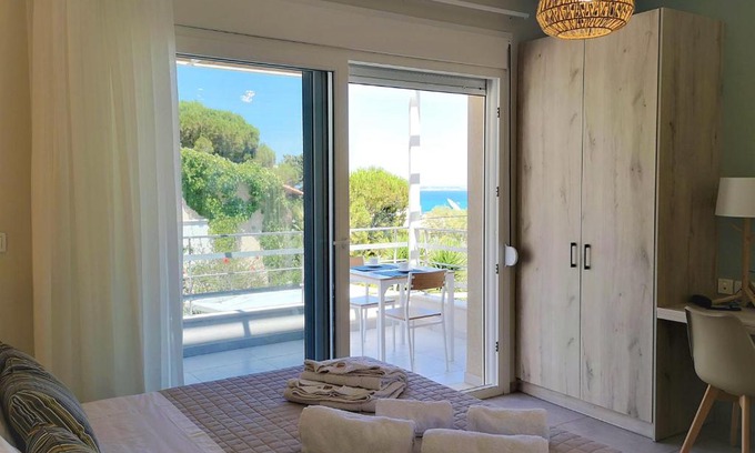 Karfas Apartamento | Iris Studios Chios
