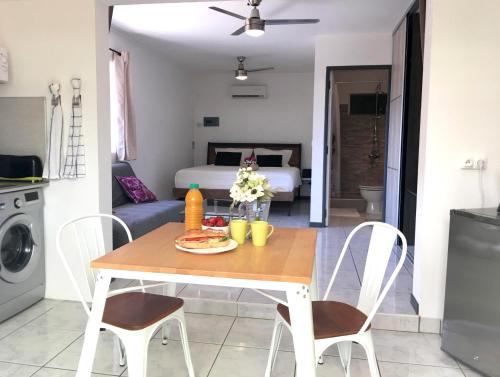 Punaauia Apartamento | Iris suite