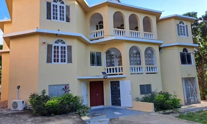 IronShore Estates Villa | Iron-Shore Apartments