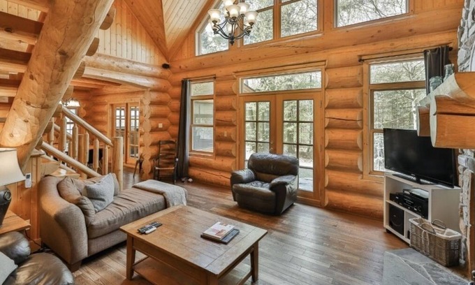Fiddler Lake Resort Cabina | Isa-Bella, Private SPA&Sauna & Indoor/Outdoor Pools, High-speed Internet