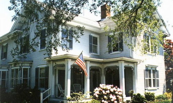 Sandwich Cama Y Desayuno | Isaiah Jones Homestead Bed & Breakfast