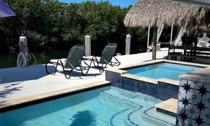 Islamorada Casa | Islamorada Boaters Paradise with 70' Dock and private beach access..