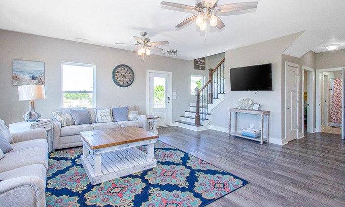 Morgantown Casa | Island Anchors