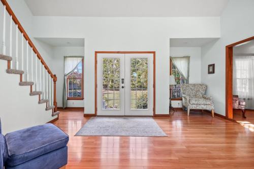 Chincoteague Casa | Island Estate - Pet friendly, private pool & dock!