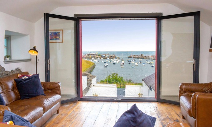Aberaeron Cabaña | Island House, Aberaeron