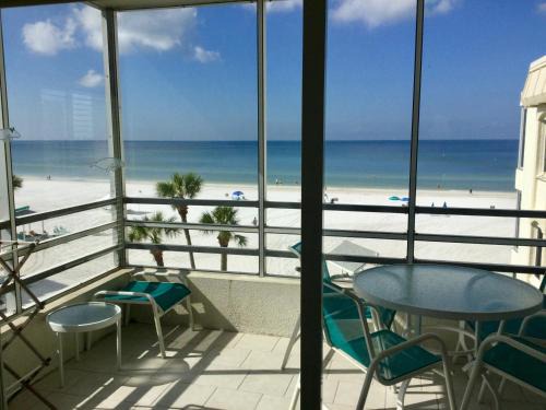 Siesta Key Apartamento | Island House Beach Resort 8N apts