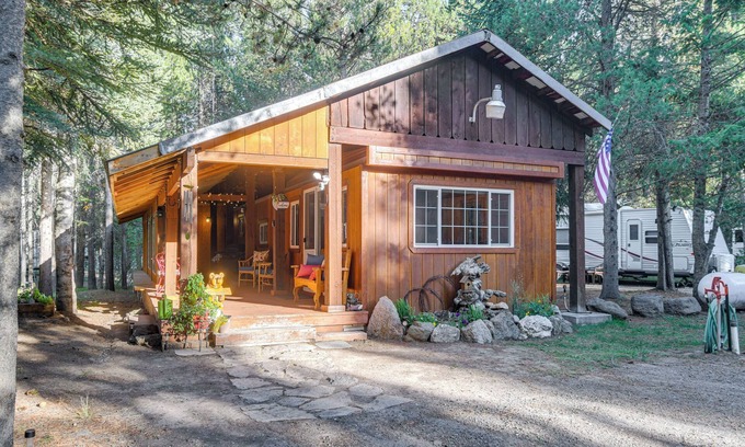 Island Park Cabina | Island Park Vacation Rental ~ 31 Mi to Yellowstone