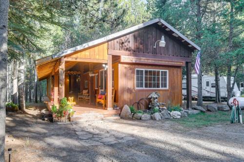 Island Park Casa | Island Park Vacation Rental about 31 Mi to Yellowstone