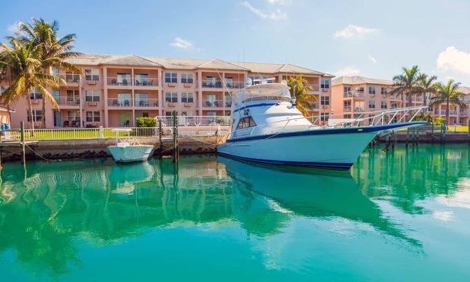 Williams Town Complejo | Island Seas Resort 2 Bedroom - Sleeps 6