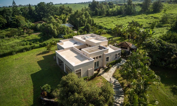 Kula Villa | Septiembre / octubre precio reducido! ¡Paredes de vidrio deslizante, magníficas vistas al océano y al monte!