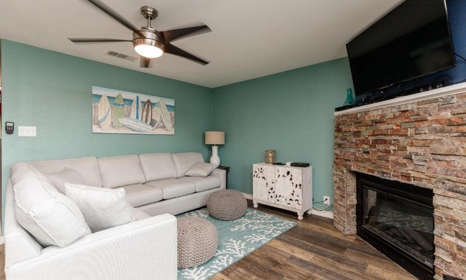 Corpus Christi Casa | Island Time CSPN216K