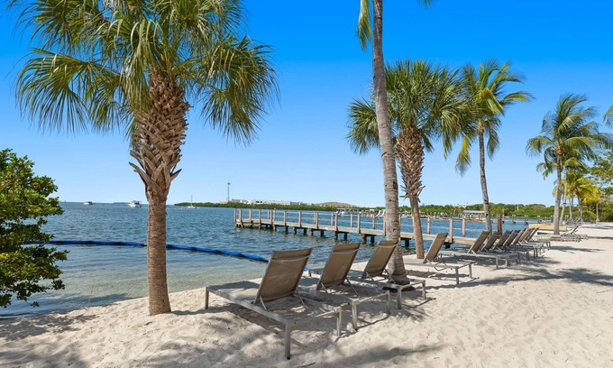 Key West Apartamento | Island View 1BR Residence With Balcony