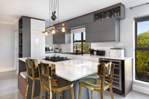 Big Bay Apartamento | Island View 28 by Host Agents