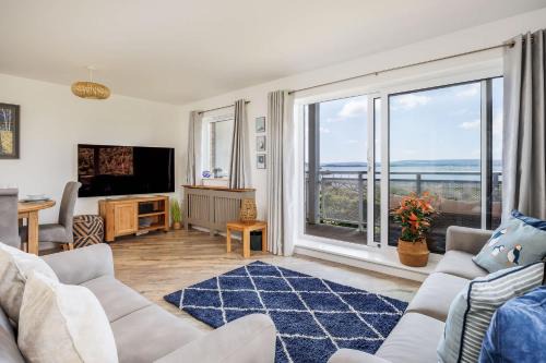 Hamworthy Apartamento | Isle View - Large Corner Balcony with Harbour Views