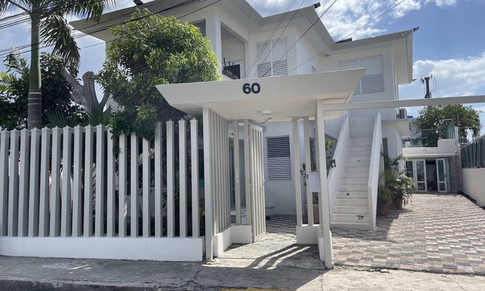 Ocean Park Apartamento | Ismael Rivera Estrella Ocean Park 3bd-2b