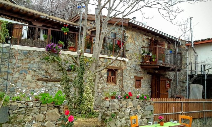 Palaichori Casa | Isminis Petroktisto Holidays Stonehouse