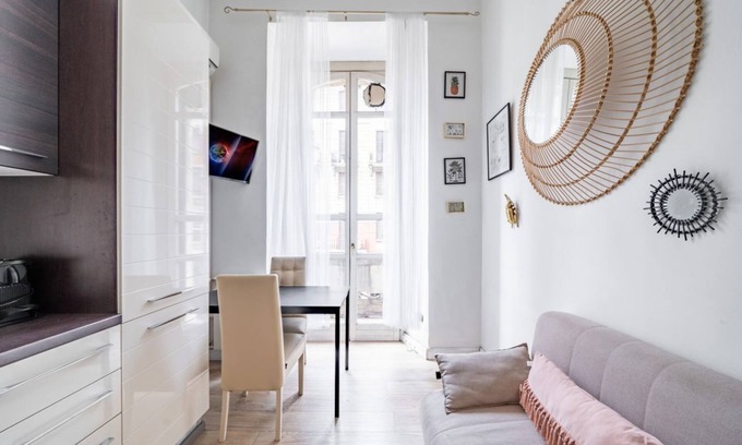 Zona Farini Apartamento | Isola and Garibaldi District Lovely Apartment
