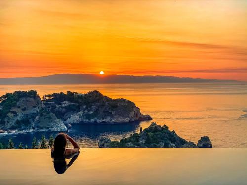 Taormina Apartamento | Isola Bella Infinity Suites
