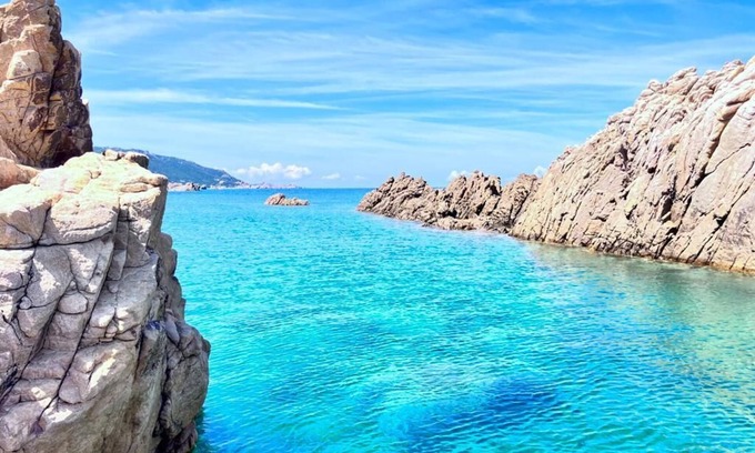 Paduledda Apartamento | Isola Rossa Apartment With Breathtaking sea View