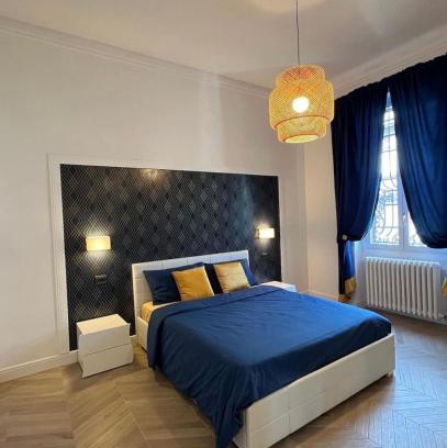 Zona Farini Apartamento | Isola suites