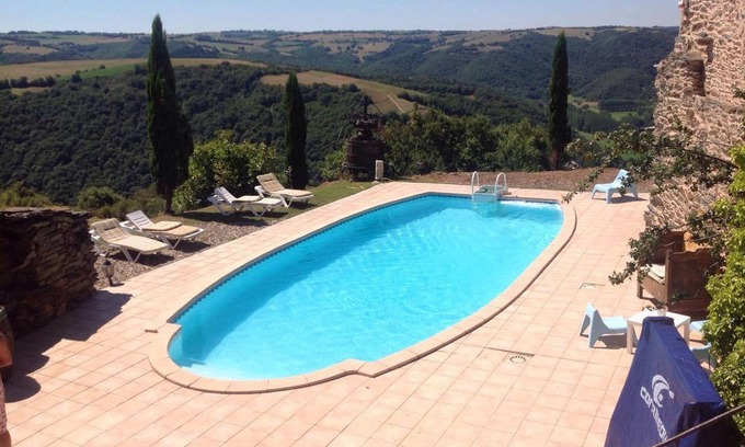 Courris Cabaña | Albi: casa de carácter con piscina para 12 personas
