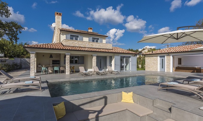 Sveta Nedelja Villa | Istria.Villas