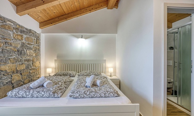 Koper Apartamento | Istrian Casa Pr Marici Relaxing Vineyard, Koper, Slovenia