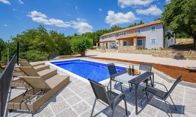 Cepic Casa | Istrian stone house with swimming pool, set in untouched nature