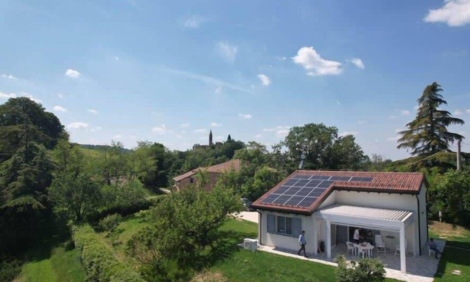 Monte San Pietro Apartamento | Villa Pallegorie, Bologna panoramic hillside