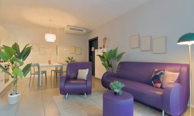 Maccagno Apartamento | Apartment with pool, jacuzzi, walk to restaurants