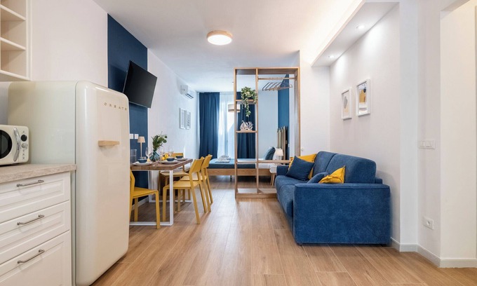 Marina di Pisa Apartamento | Taro's Blue Sea Apartment by Pleiades Home