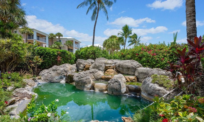 South Beach Condominio | It's been said, that this unit rivals the nicest condos in Manhattan